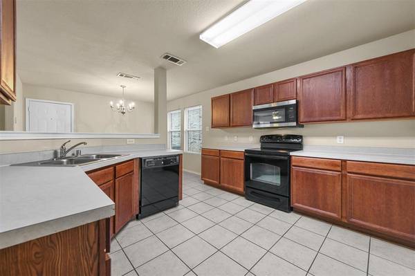 Denton, TX 76208,3809 Oceanview Drive