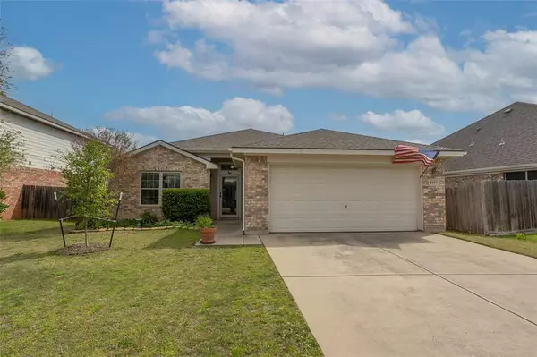 8117 Plateau Drive, Fort Worth, TX 76120