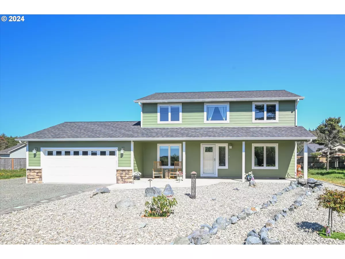 Bandon, OR 97411,54579 BEACH LOOP RD