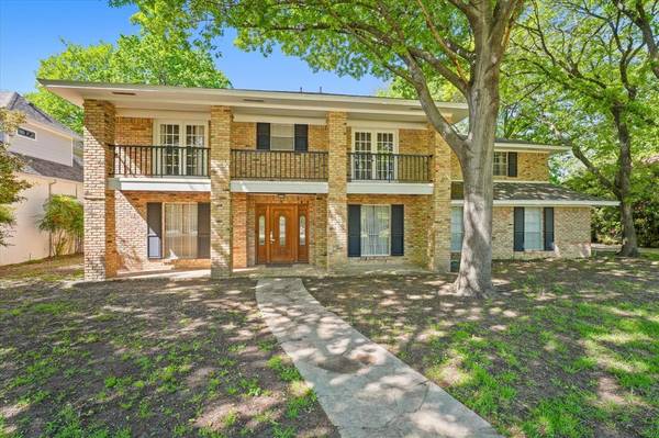 403 Fall Creek Drive, Richardson, TX 75080