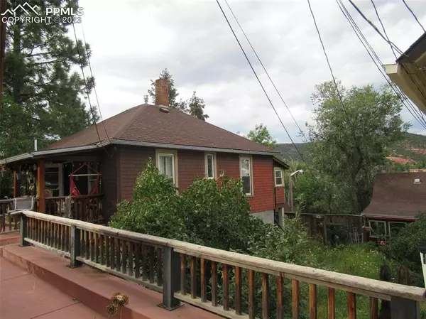 Manitou Springs, CO 80829,828 Midland AVE