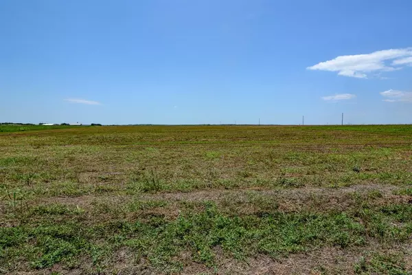 Grandview, TX 76050,13116 County Road 102