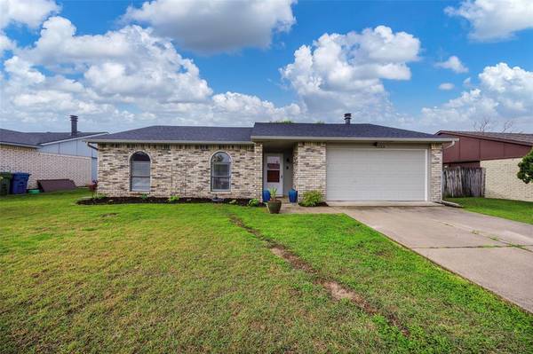 5533 Ragan Drive, The Colony, TX 75056