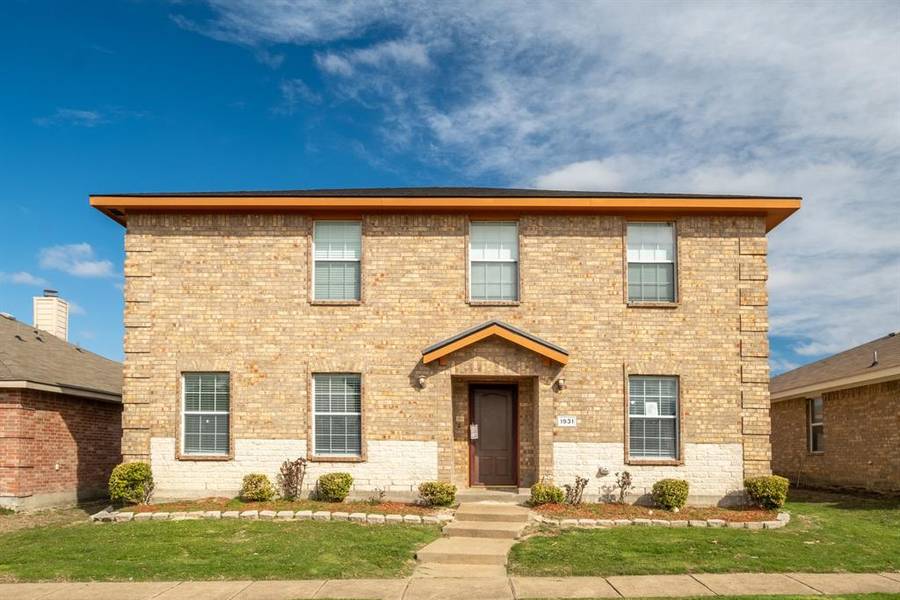 1931 Ryder Drive, Lancaster, TX 75146