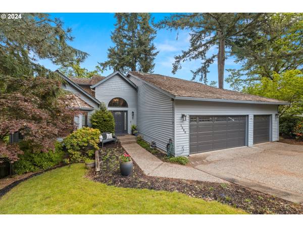 1390 SKYE CT, West Linn, OR 97068