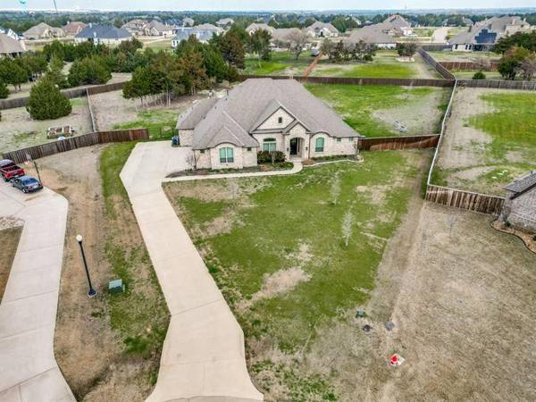 3811 Karen Road, Midlothian, TX 76065