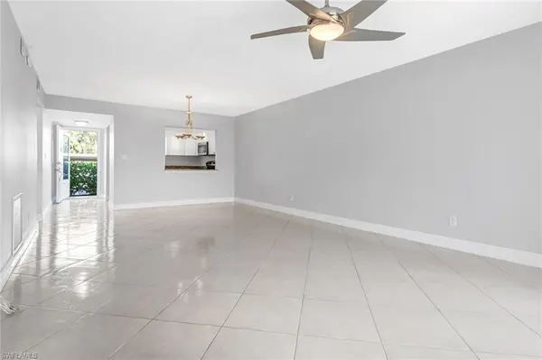 5651 Rattlesnake Hammock RD 106C, Naples, FL 34113