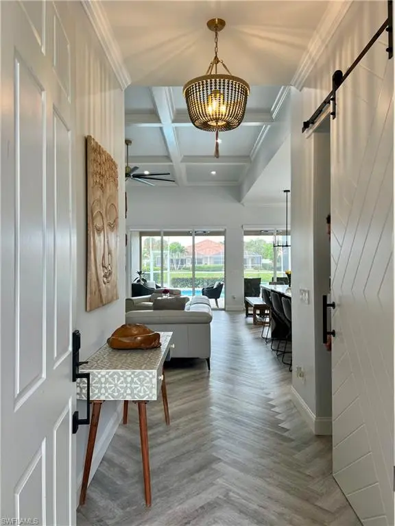 4273 Montalvo CT, Naples, FL 34109