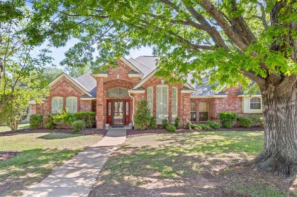 2201 Highland Meadow Drive, Colleyville, TX 76034