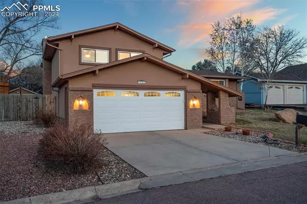 Manitou Springs, CO 80829,131 Palisade CIR