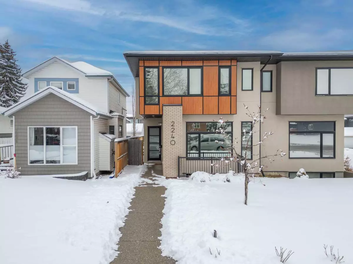 Calgary, AB T3E2T1,2240 33 ST SW