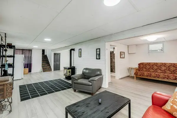 Olds, AB T4H 1J9,5522 56 ST