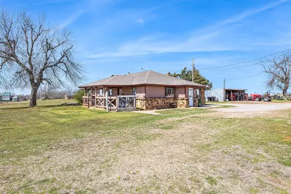 Tuttle, OK 73089,1127 County Street 2920