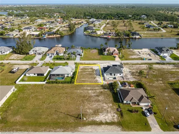 Cape Coral, FL 33993,3238 21st TER