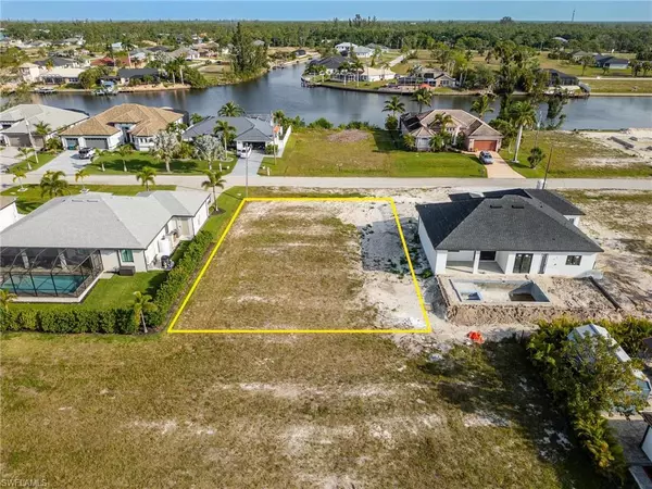 Cape Coral, FL 33993,3238 21st TER