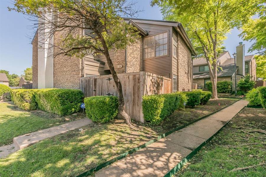 333 Melrose Drive #28C, Richardson, TX 75080