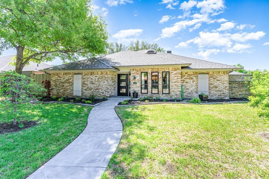 10238 Chimney Hill Lane, Dallas, TX 75243