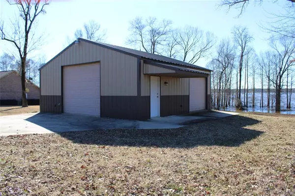 101 Water's Edge Drive, Taylor, AR 71861