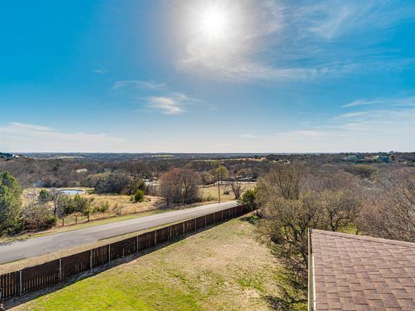 232 South Fork Drive, Hudson Oaks, TX 76087