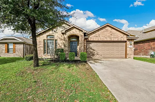 7149 Kickapoo Drive, Fort Worth, TX 76179