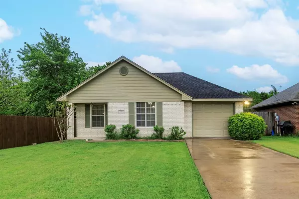 97 Peters Street, Waxahachie, TX 75165