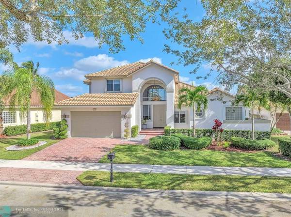 2656 Nelson Ct, Weston, FL 33332