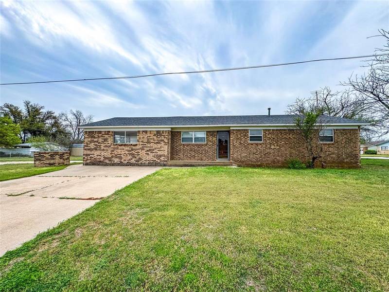 1107 N 16th Street, Haskell, TX 79521