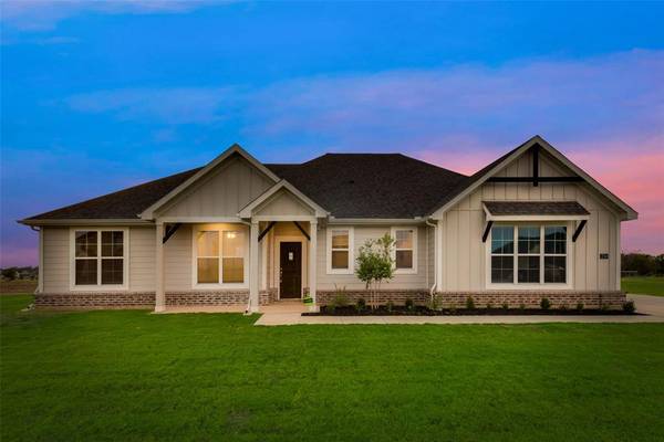 2714 Burr Oak Road, Oak Ridge, TX 75161