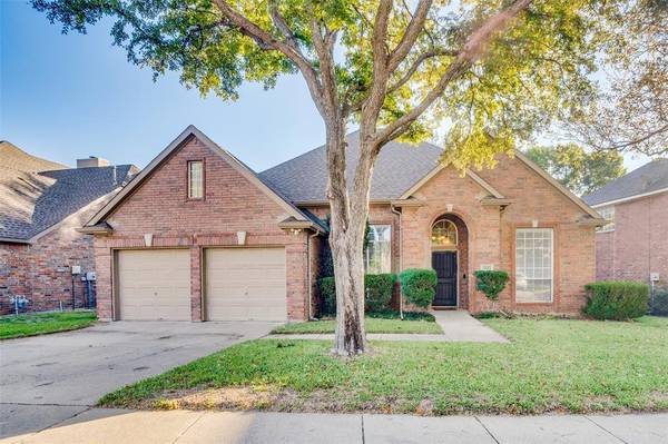 3212 Paddock Circle, Flower Mound, TX 75022