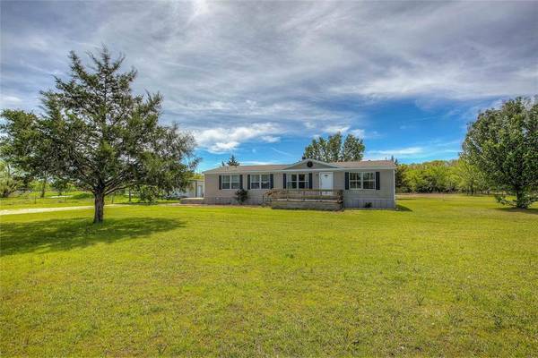 1457 County Road 3529, Quinlan, TX 75474