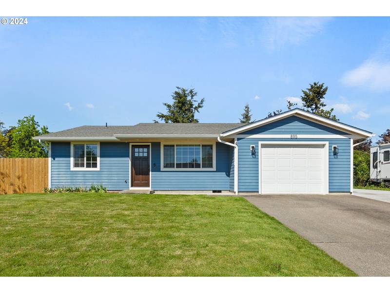 895 N 9TH ST, Aumsville, OR 97325