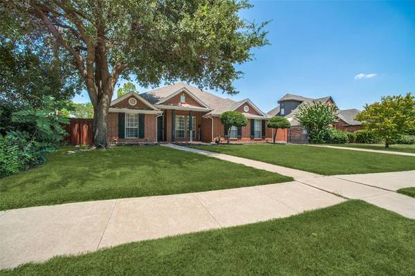 2000 Tarrant Lane, Colleyville, TX 76034