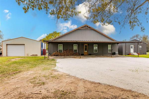 154 Lcr 893, Jewett, TX 75846