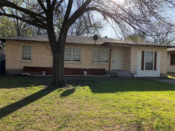 4177 Doyle, Lancaster, TX 75134