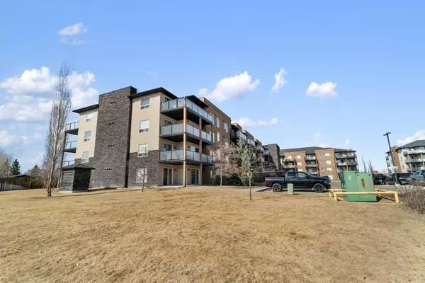 Grande Prairie, AB T8X 0A1,9120 96 AVE #206