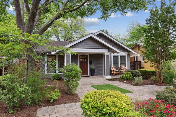 812 N Winnetka Avenue, Dallas, TX 75208