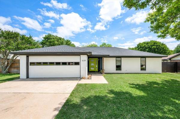 1039 Summerplace Lane,  Southlake,  TX 76092