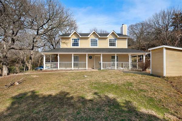 918 E Lake Drive, Willow Park, TX 76087