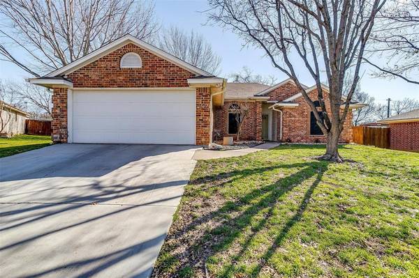 Weatherford, TX 76086,817 Sylvia Street