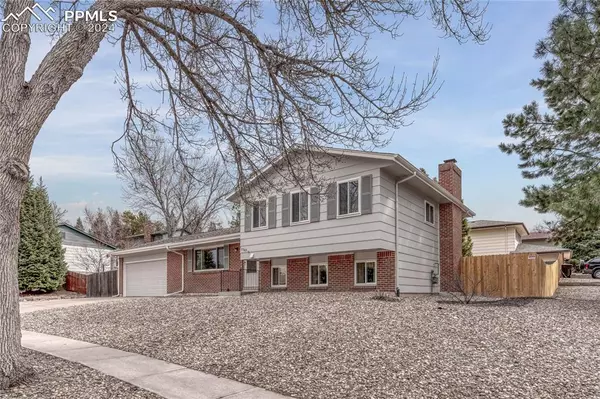 3569 E NONCHALANT CIR, Colorado Springs, CO 80917