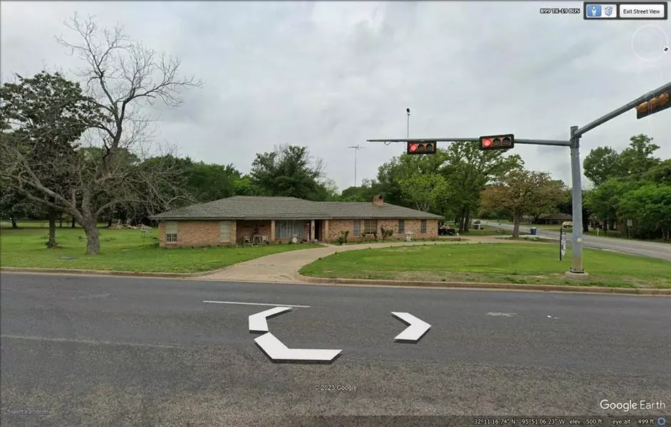 900 S Palestine Street, Athens, TX 75751