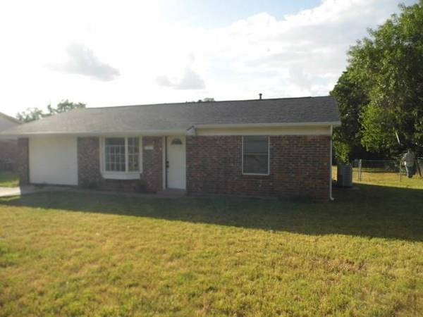 1300 W 12th,  Cisco,  TX 76437