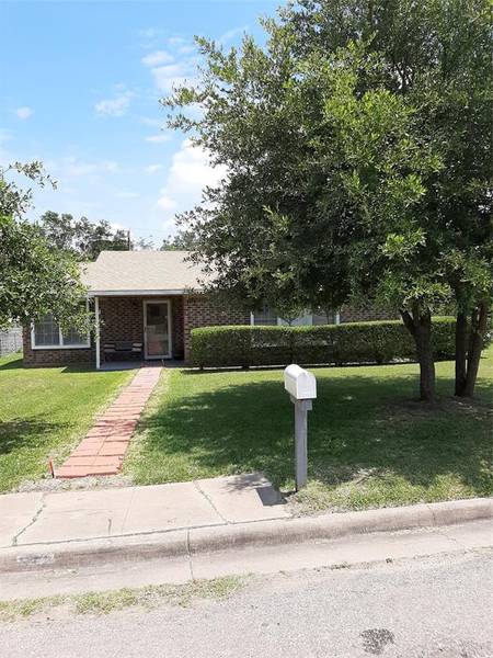 714 Meadow Lane, Mexia, TX 76667