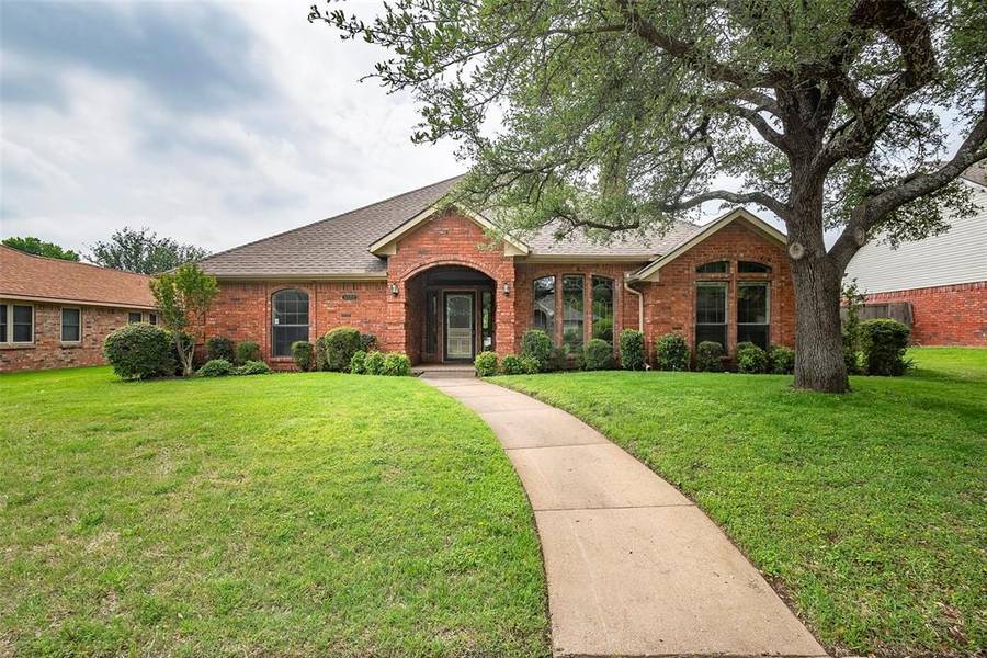 1222 Wagon Wheel Road, Garland, TX 75040