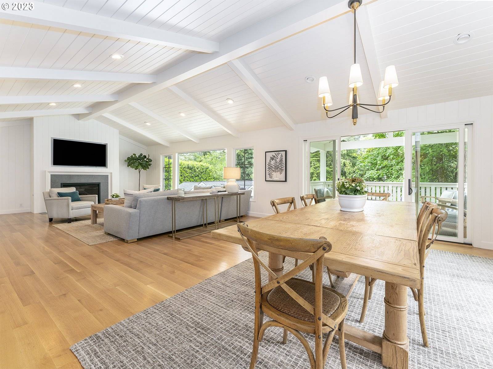 Lake Oswego, OR 97034,1192 ANDREWS RD