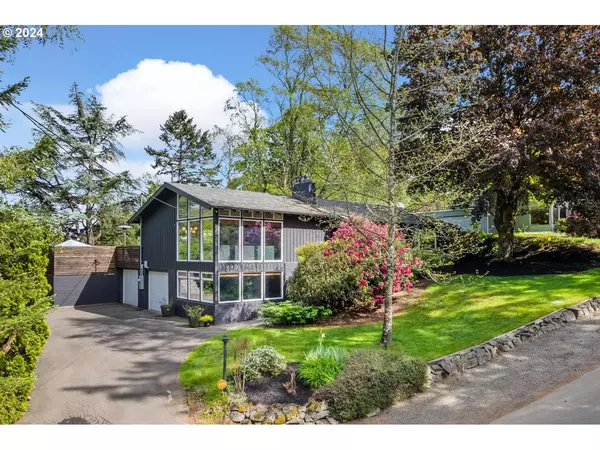 640 SW VIEWMONT DR, Portland, OR 97225