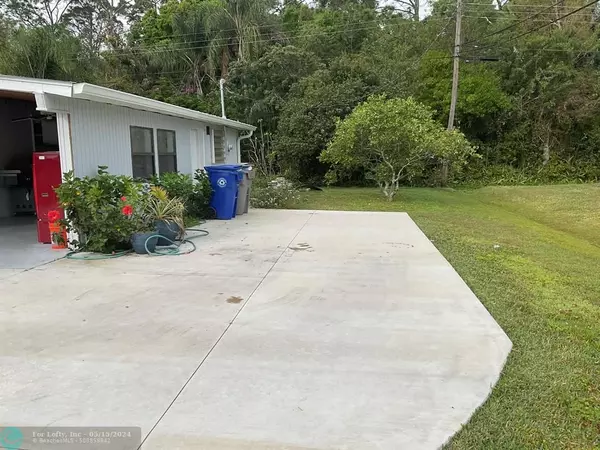 Vero Beach, FL 32966,1865 79th Ave