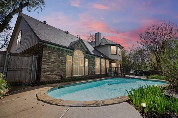 2734 Stonepointe, Mckinney, TX 75072