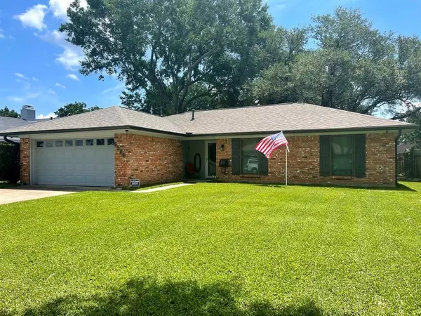 5302 Goldenrod Circle, Bossier City, LA 71112