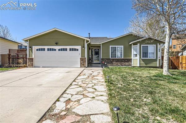 7157 Coral Ridge DR, Colorado Springs, CO 80925